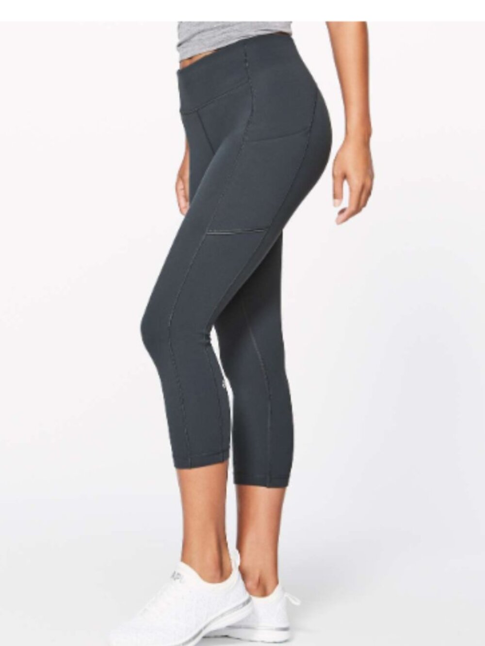 LULULEMON Speed Up Crop 21" Dusky Blue Size 8